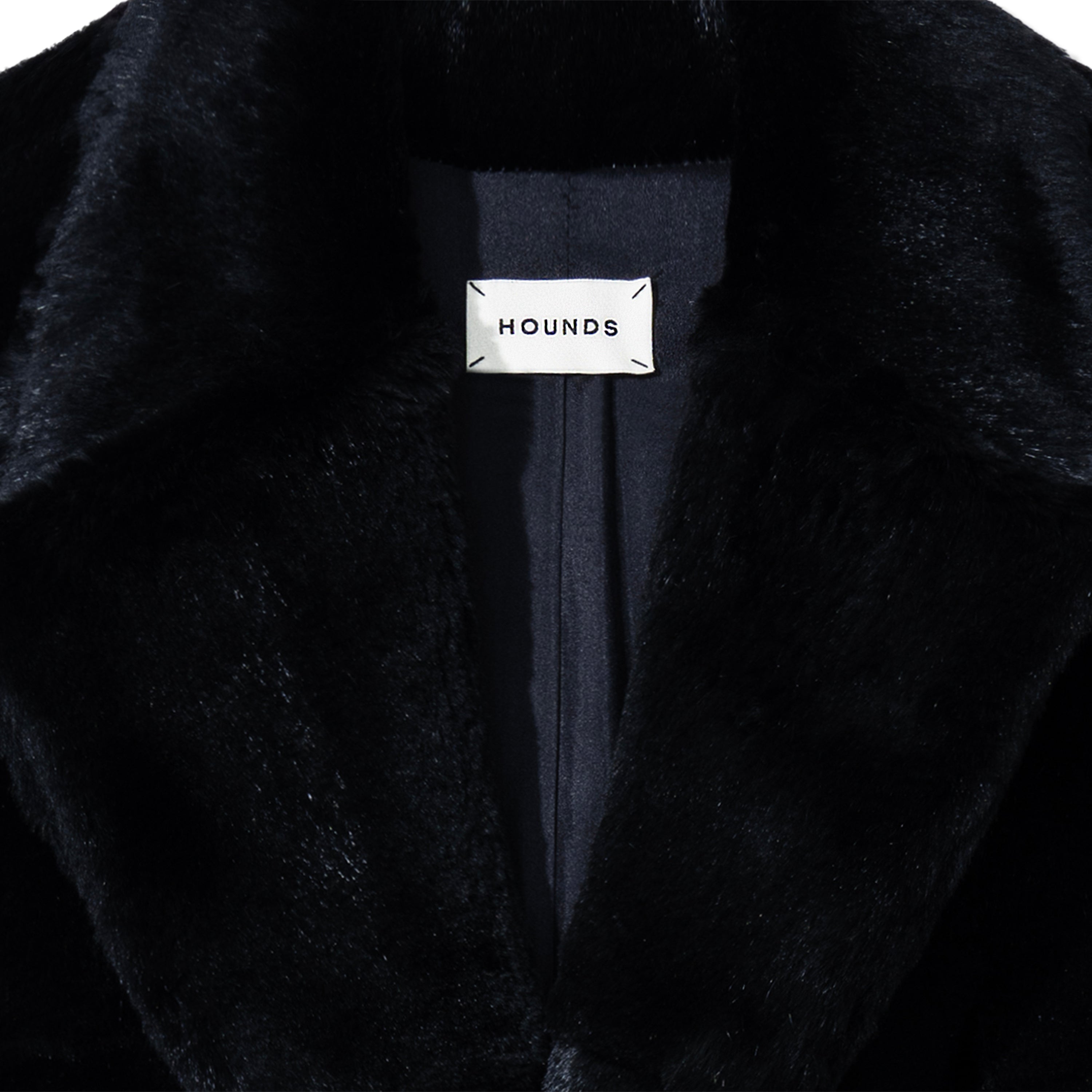 FUR COAT BLACK