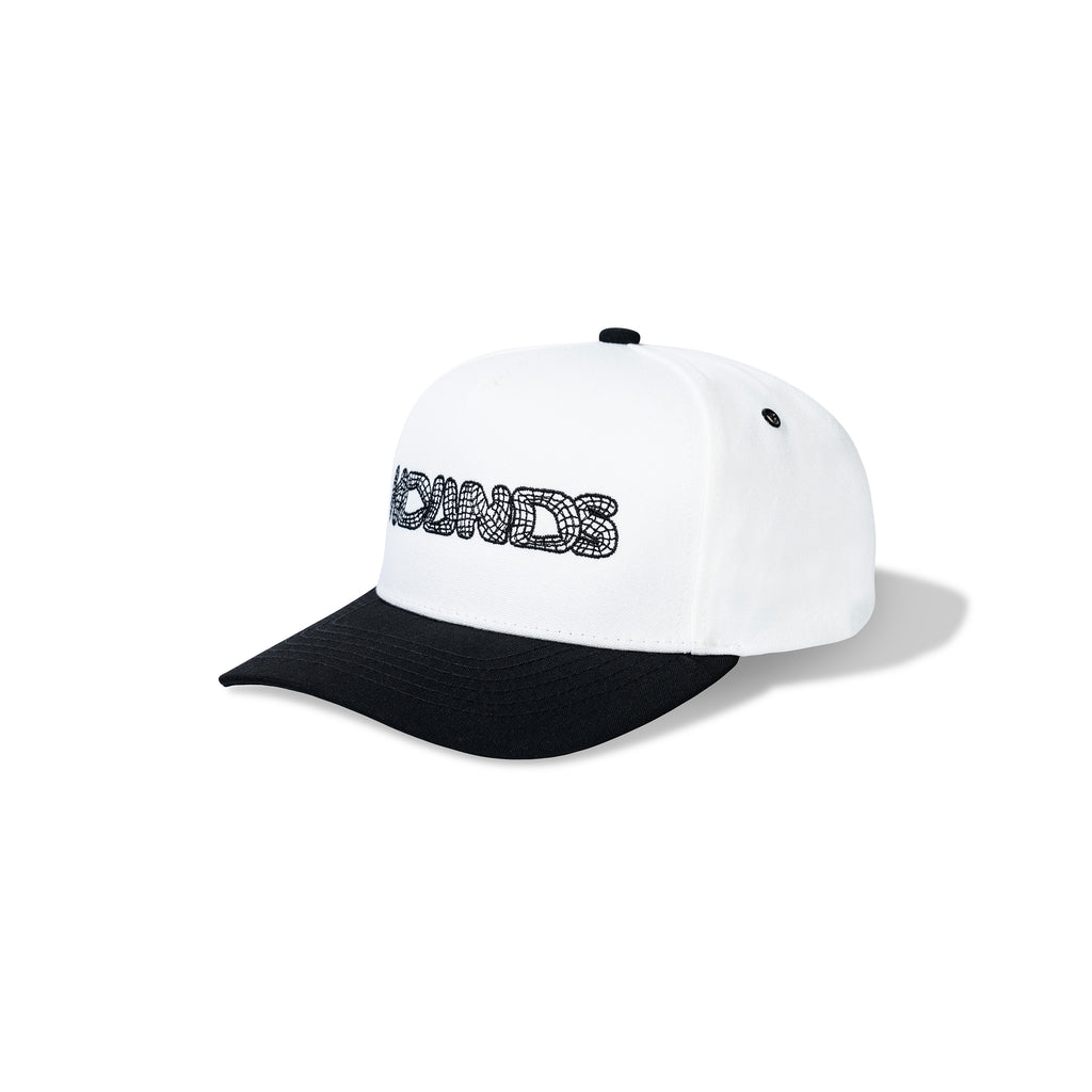 GEOMETRIC SNAPBACK - WHITE